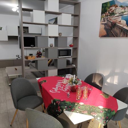 Teemo Beach Apartment, Alezzi Beach Resort Năvodari المظهر الخارجي الصورة